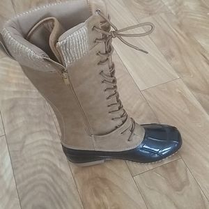 Knee duck bootd